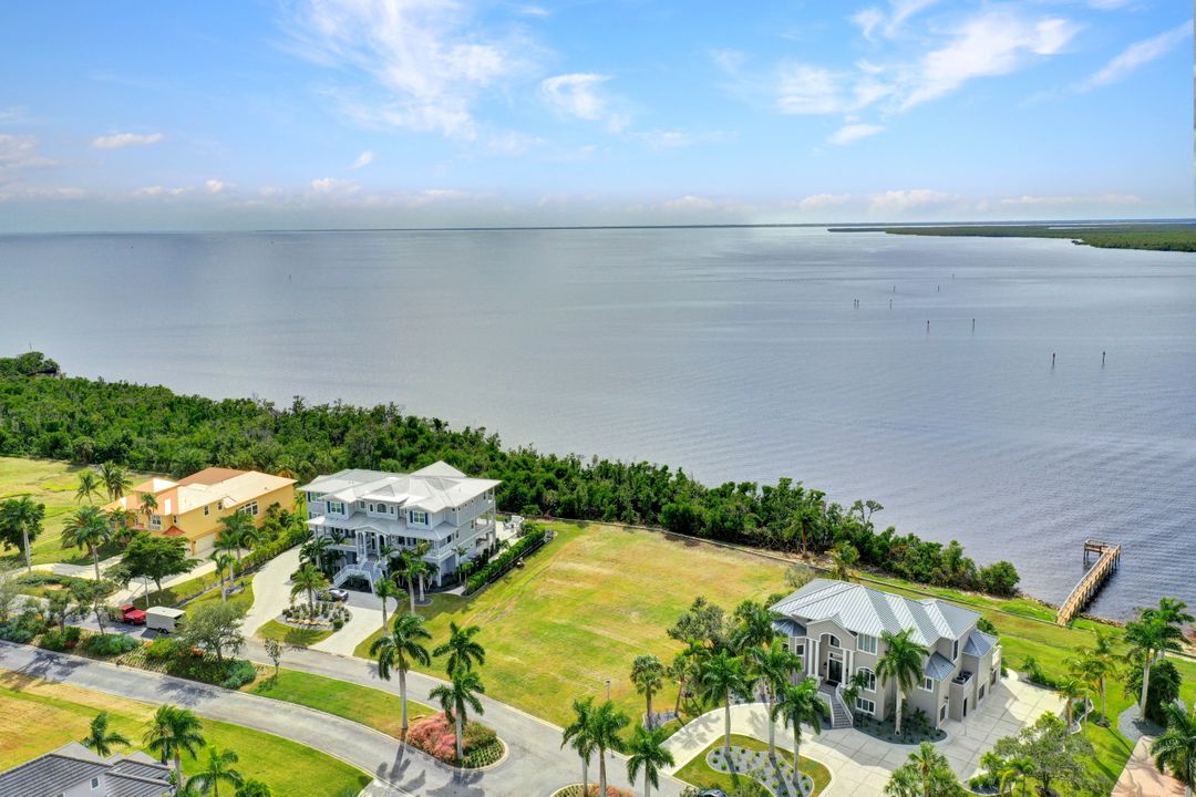 4591 Grassy Point Blvd, Port Charlotte, FL 33952