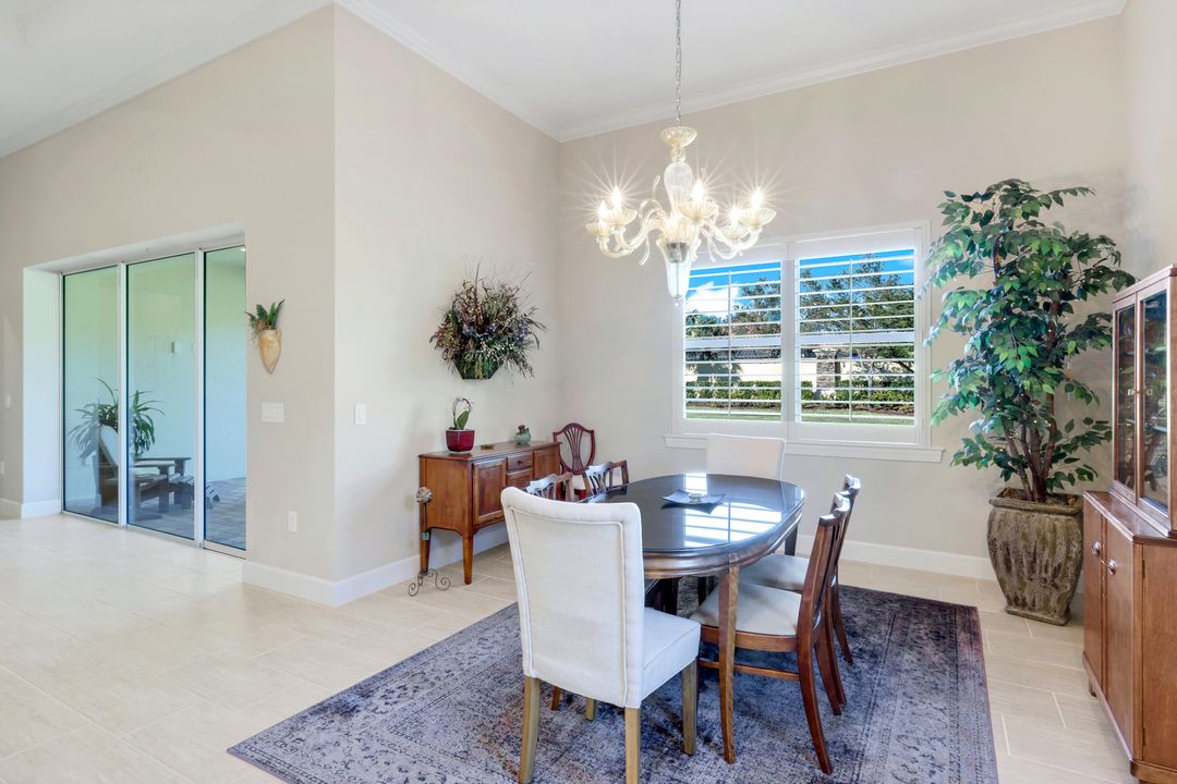 9302 Quarry Dr, Naples, FL 34120