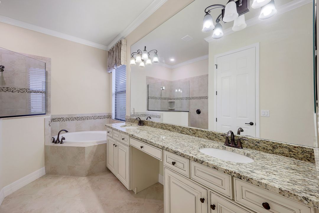 28679 Derry Ct, Bonita Springs, FL 34135