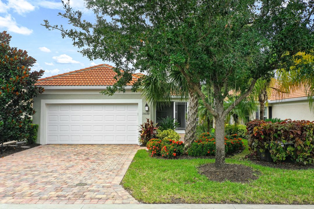 15039 Reef Ln, Bonita Springs, FL 34135