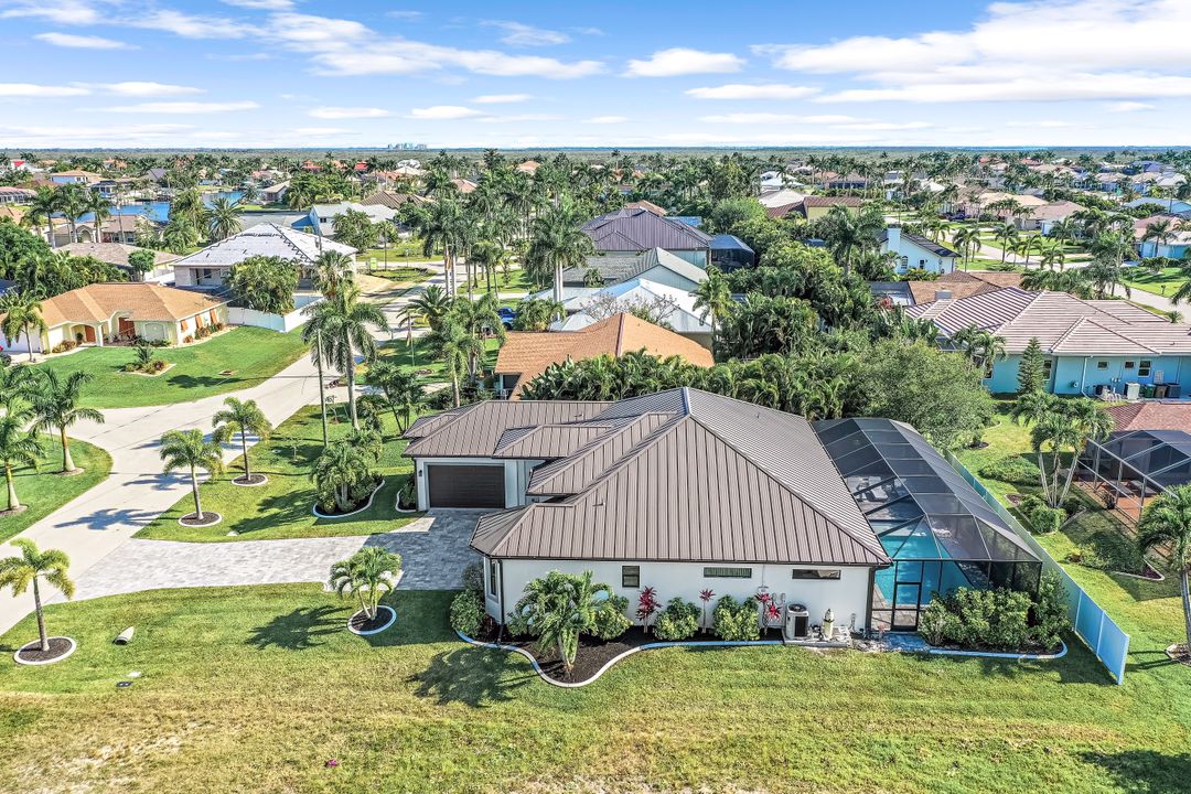 5210 SW 27th Ave, Cape Coral, FL 33914