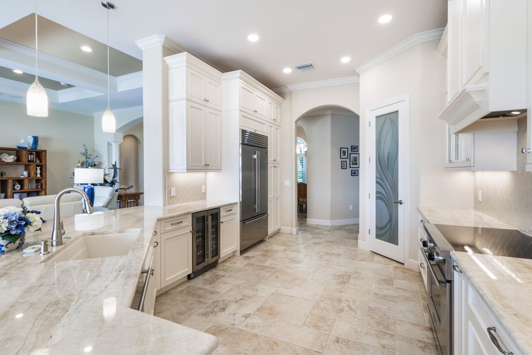 9380 Slate Ct, Naples, FL 34120