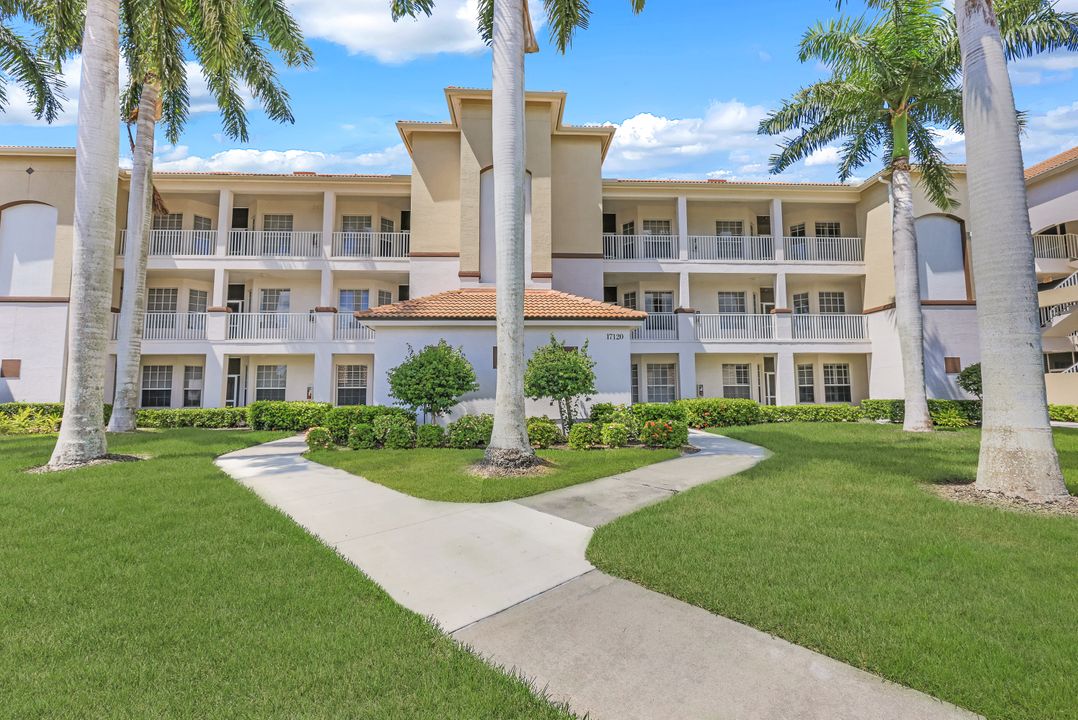 17120 Bridgestone Ct  #106, Fort Myers, FL 33908