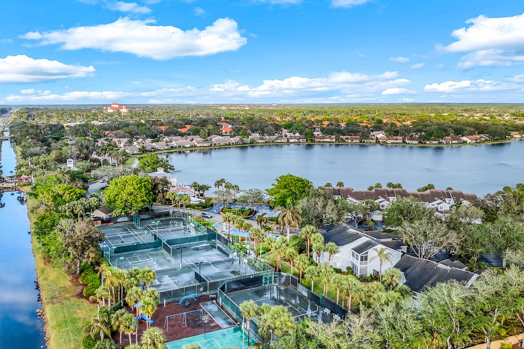 2781 Citrus Lake Dr #102, Naples, FL 34109