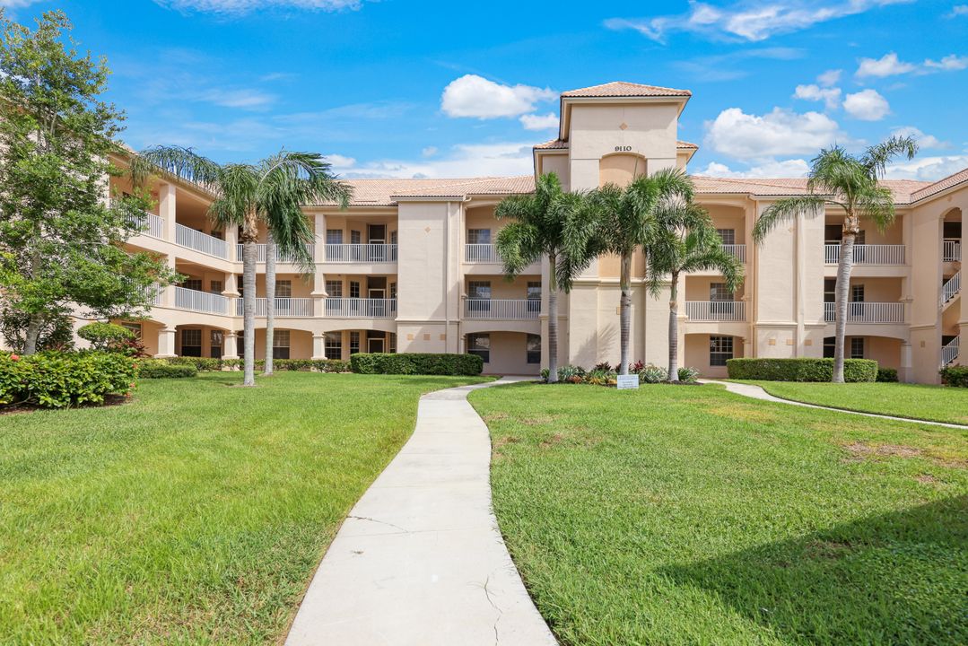 9110 Southmont Cove #206, Fort Myers, FL 33908