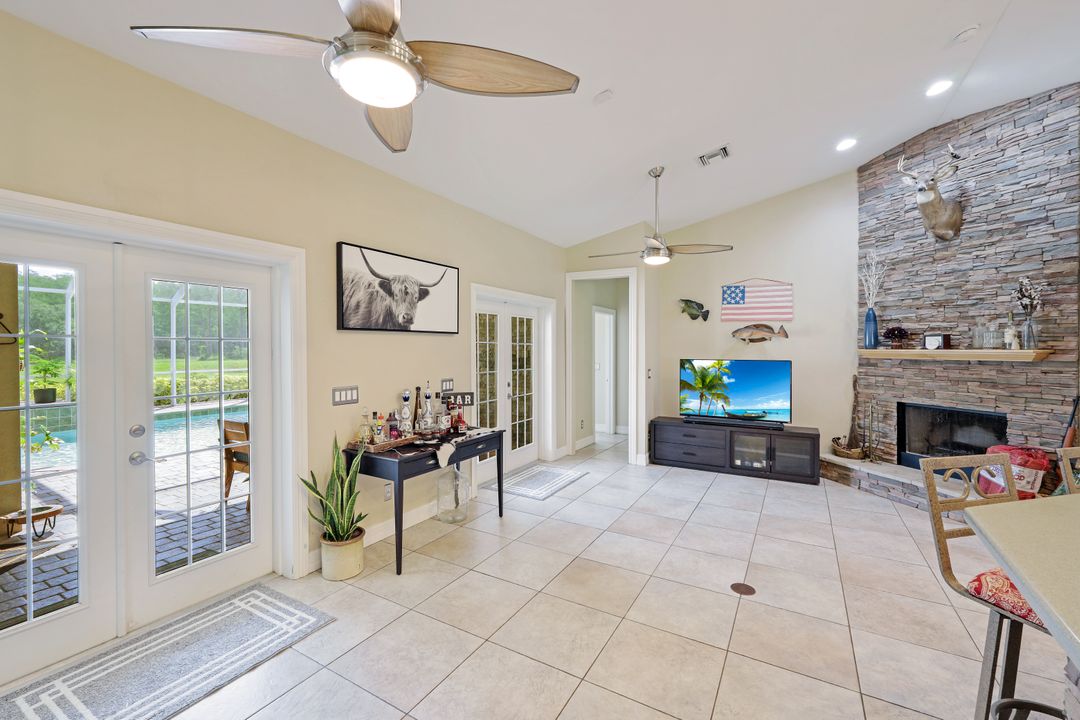 18021 Misty Morning Ln, Fort Myers, FL 33913