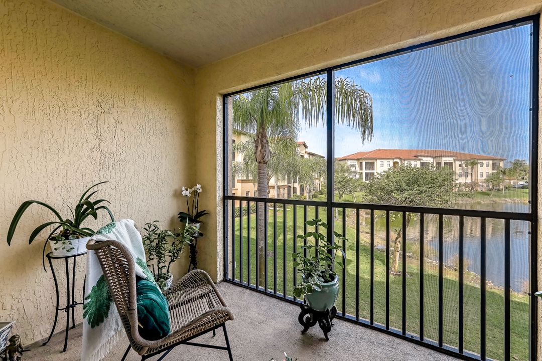 12970 Positano Cir #204, Naples, FL 34105