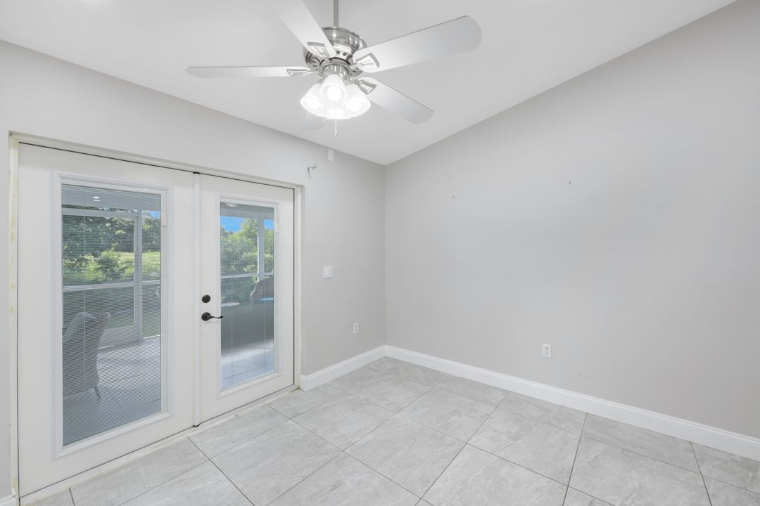 515 Peerless Cir, Lehigh Acres, FL 33974