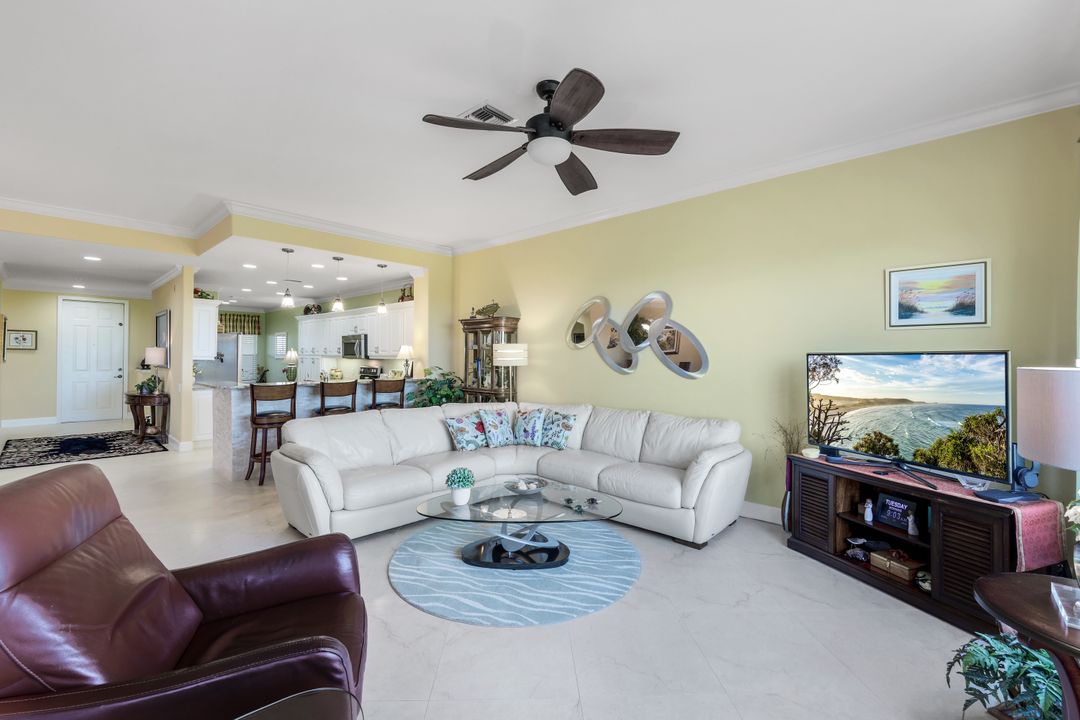 9111 Southmont Cove #404, Fort Myers, FL 33908