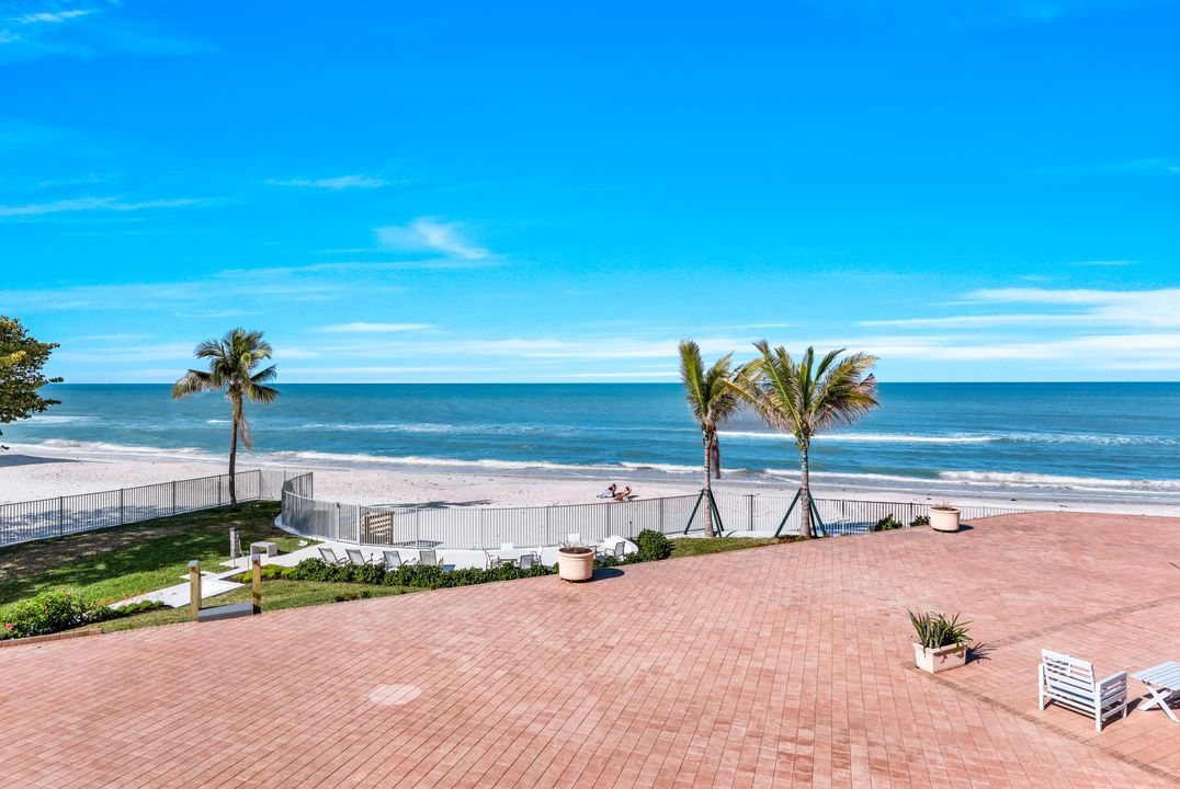 3401 Gulf Shore Blvd N #203, Naples, FL 34103