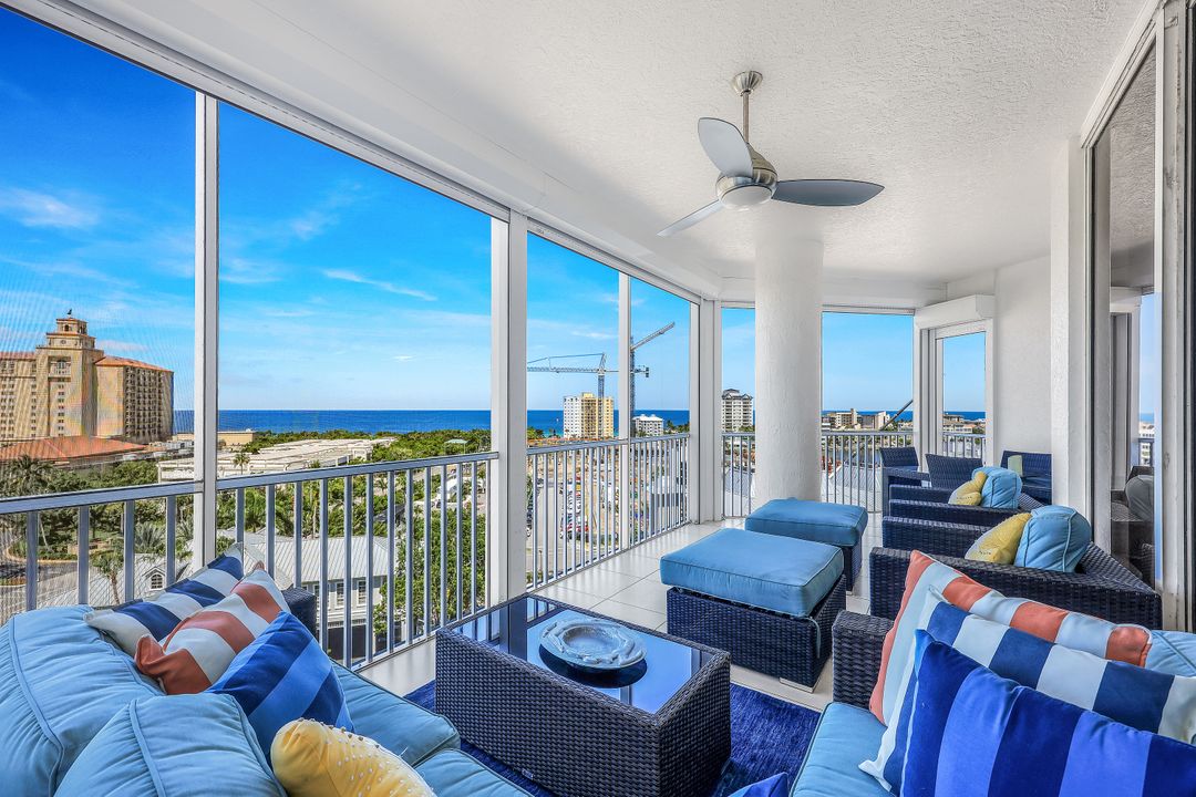 400 Flagship Dr #902, Naples, FL 34108