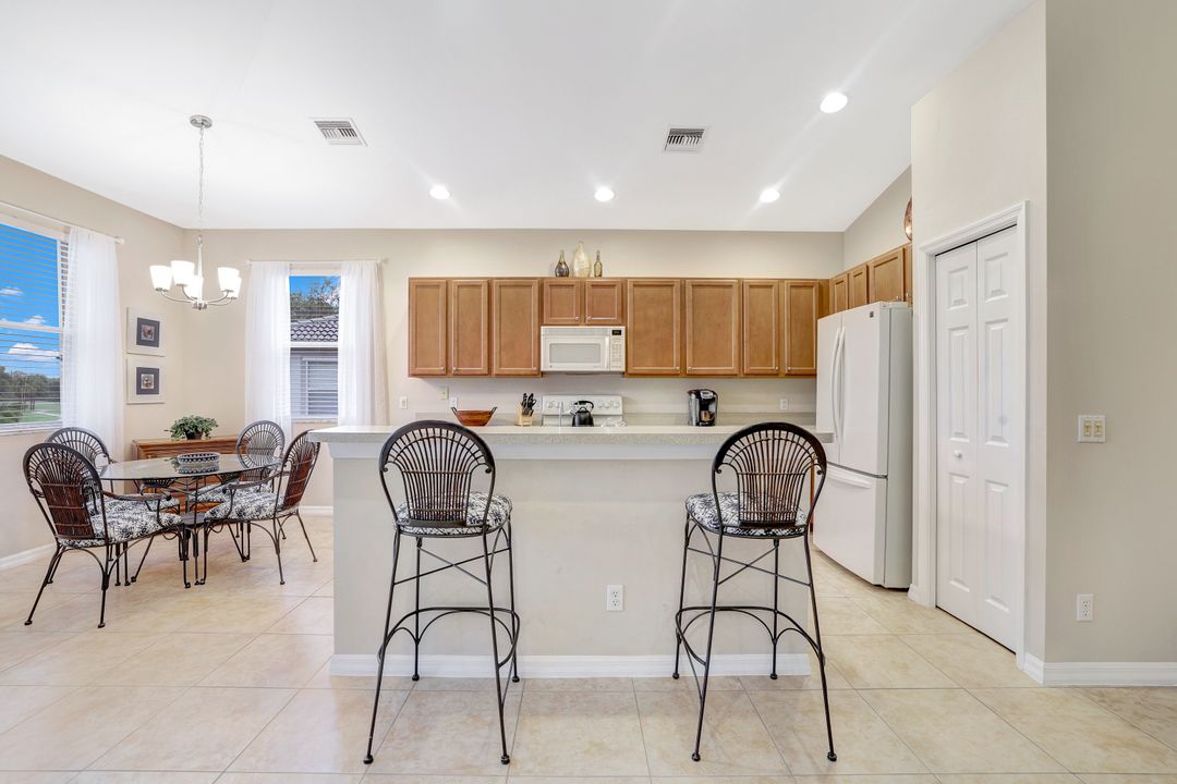 9110 Spanish Moss Way #422, Bonita Springs, FL 34135