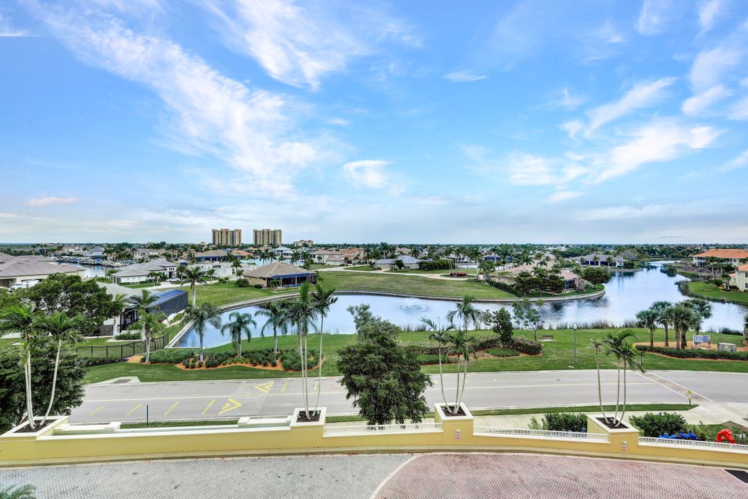 6061 Silver King Blvd #303, Cape Coral, FL 33914