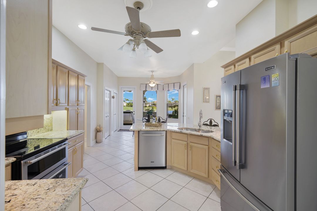 16263 Edgemont Dr, Fort Myers, FL 33908