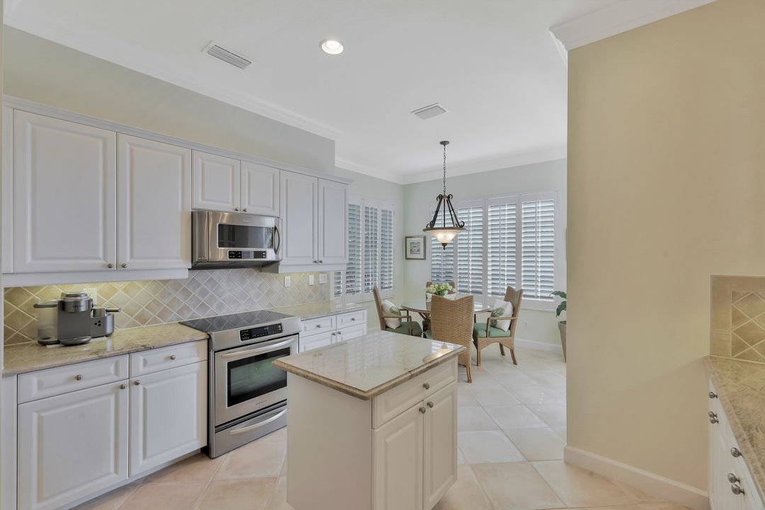 9553 Cypress Hammock Cir #201, Estero, FL 34135