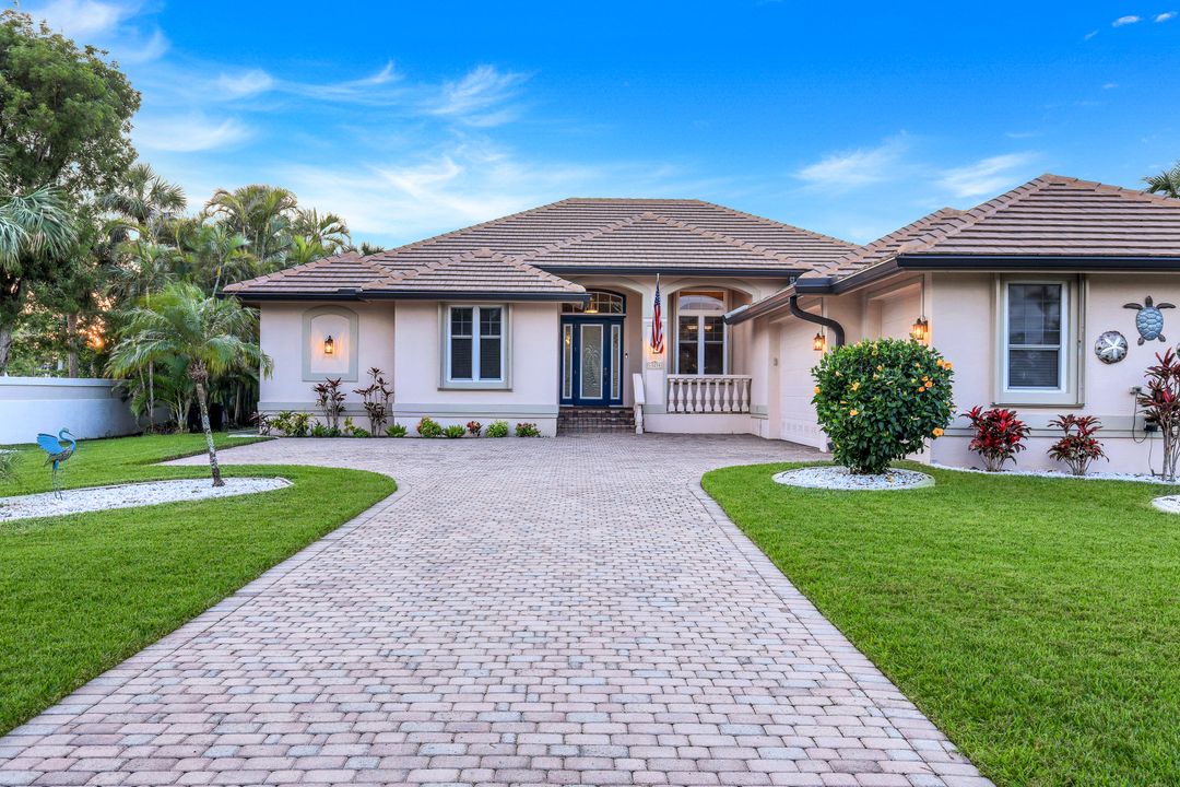 15250 Intracoastal Ct, Fort Myers, FL 33908