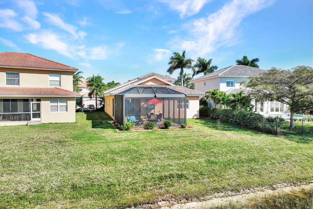 8397 Sumner Ave, Fort Myers, FL 33908