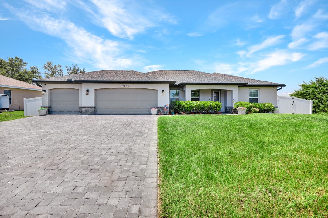 2805 NW 12th Ln, Cape Coral, FL 33993