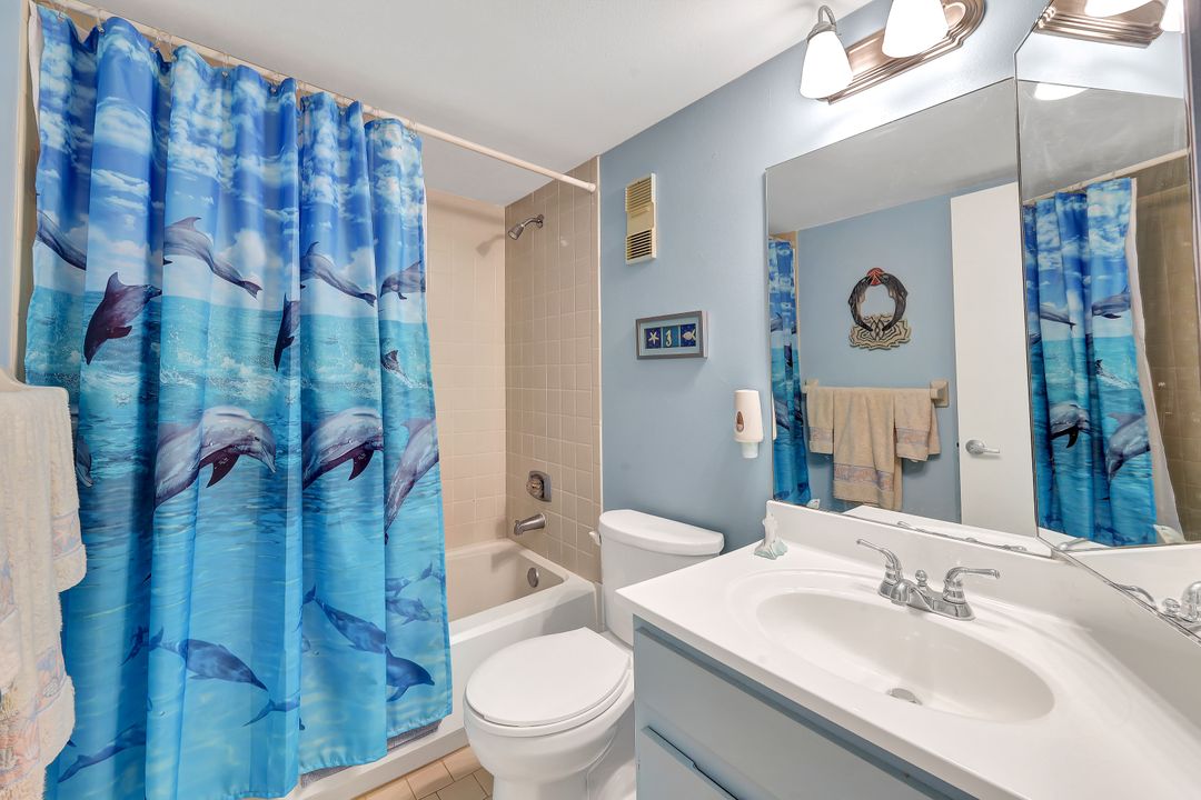 1510 Mainsail Dr #3, Naples, FL 34114