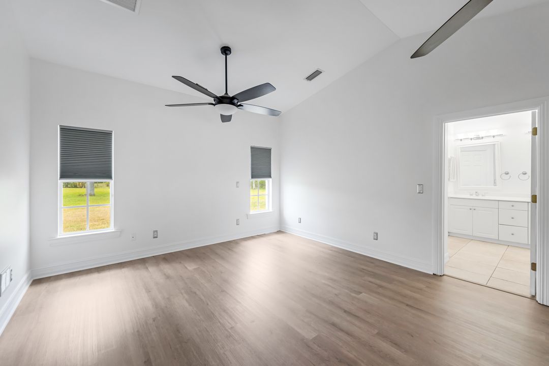 18021 Misty Morning Ln, Fort Myers, FL 33913