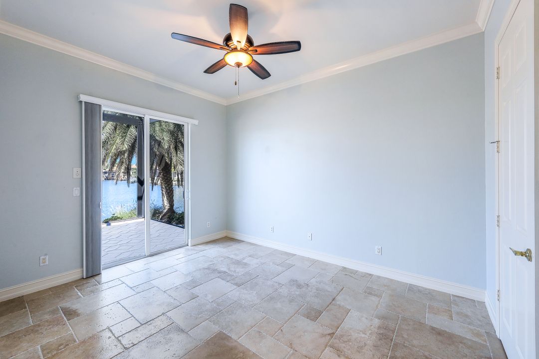 246 Edgewater Ct, Marco Island, FL 34145