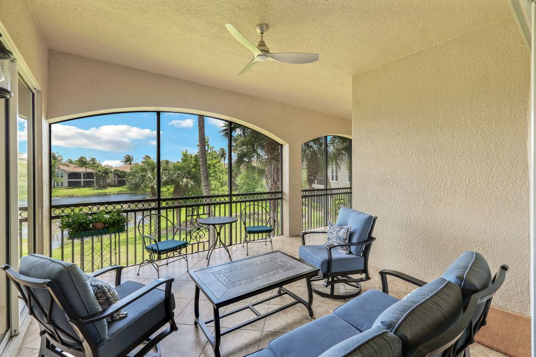 3176 Serena Ln #202, Naples, FL 34114