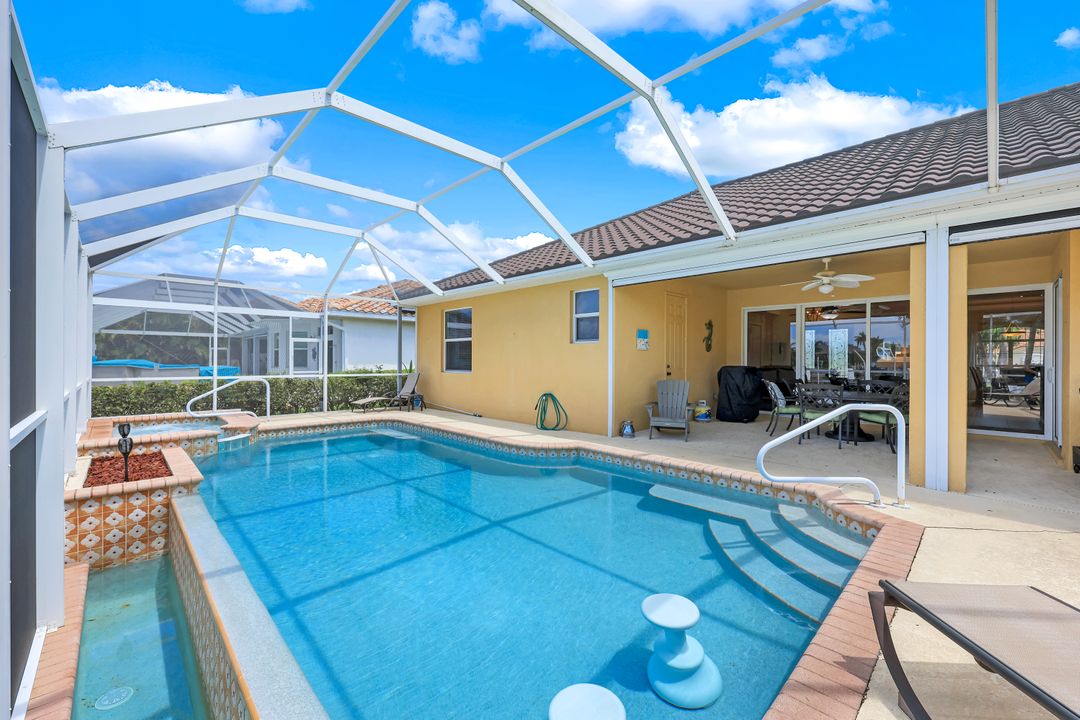 5412 SW 22nd Pl, Cape Coral, FL 33914