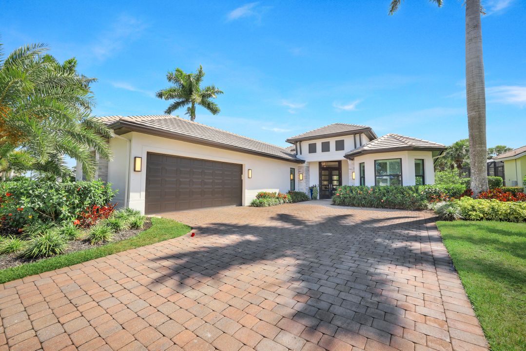 18051 Montelago Ct, Miromar Lakes, FL 33913