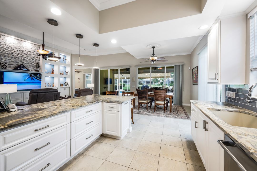 28360 Nautica Ln, Bonita Springs, FL 34135