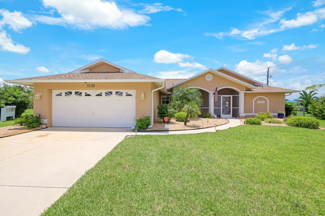 1539 Graduate Ct, Lehigh Acres, FL 33971