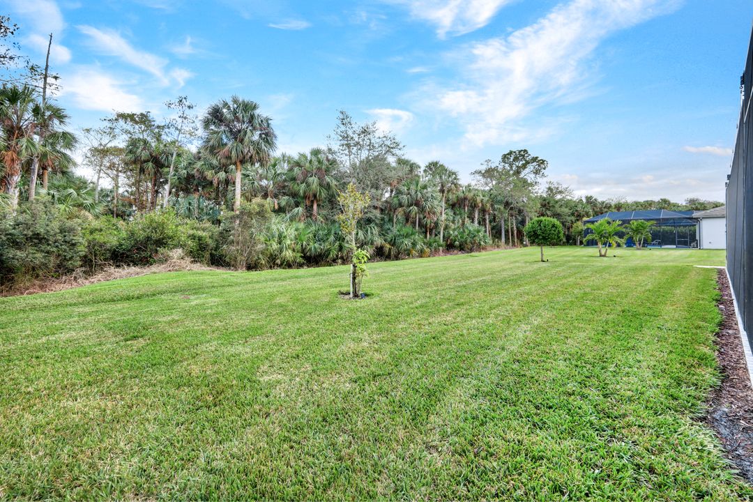 11678 Jasper Ct, Naples, FL 34120