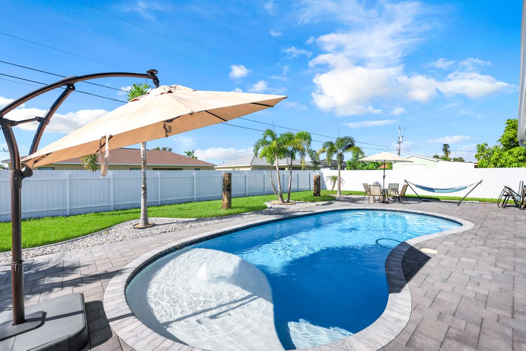 320 NE 7th Terrace, Cape Coral, FL 33909