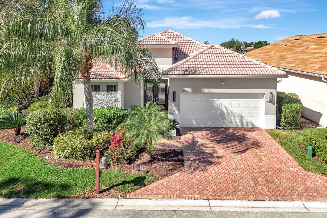 14698 Glen Eden Dr, Naples, FL 34110