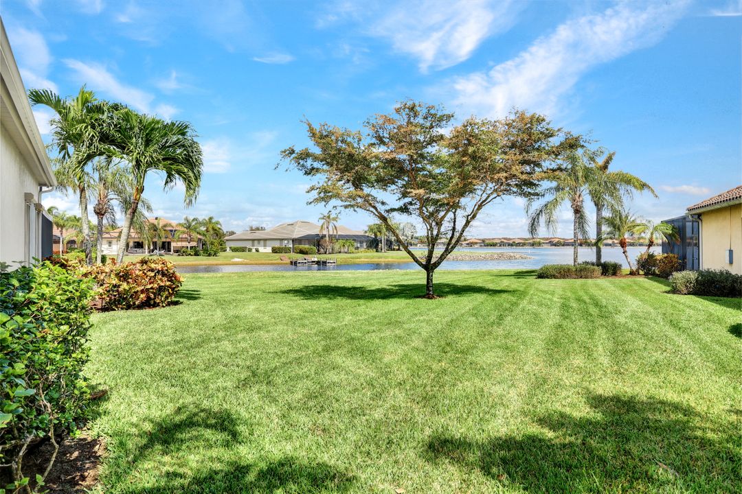 9399 Slate Ct, Naples, FL 34120