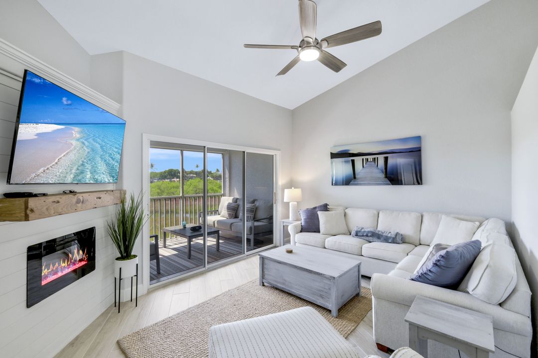 1300 Sweetwater Cove UNIT #6202, Naples, FL 34110