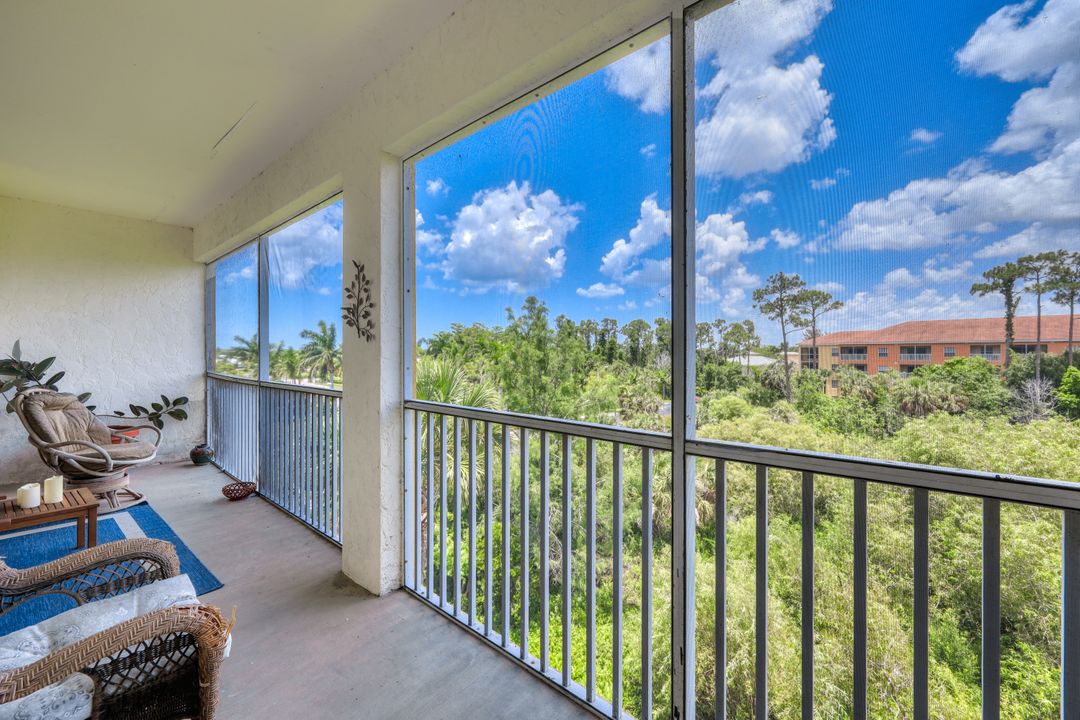 4530 Botanical Pl Cir, Naples, FL 34112