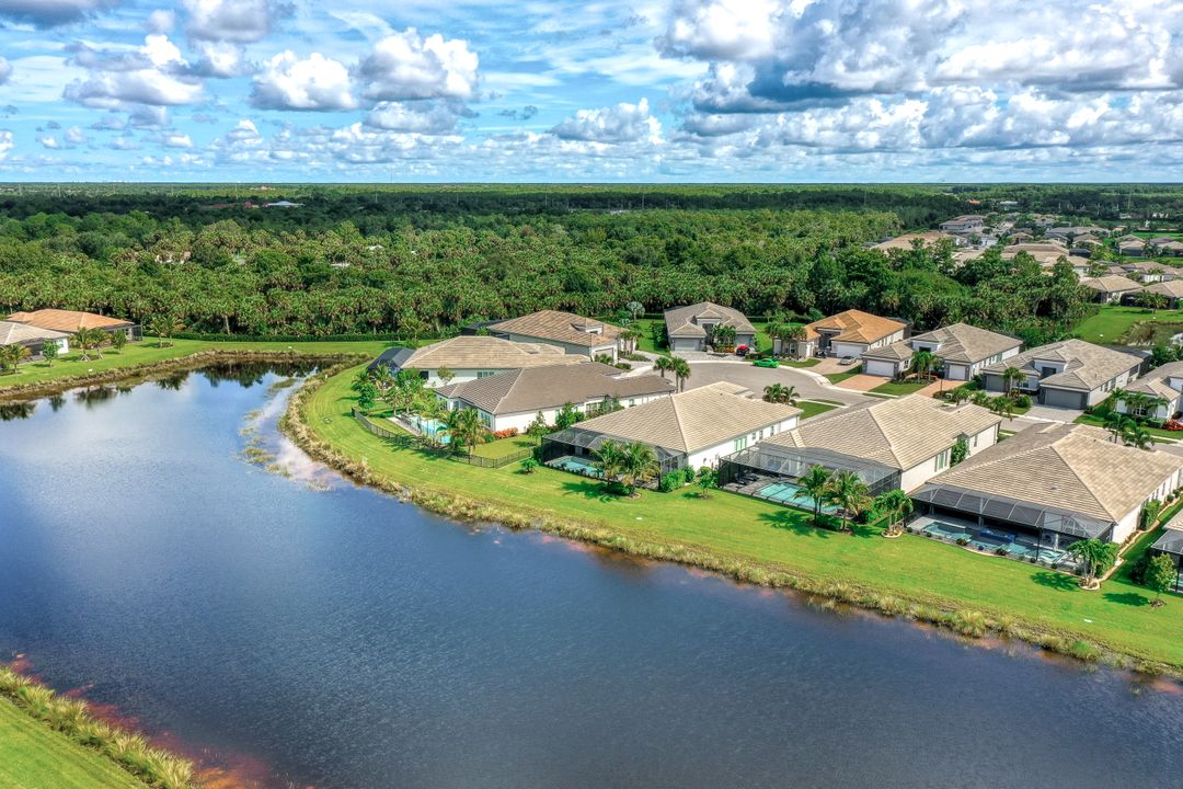 11716 Peony Ter, Naples, FL 34120