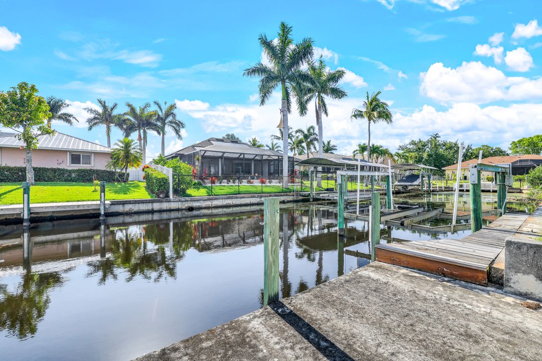 1926 SE 18th Ave, Cape Coral, FL 33990