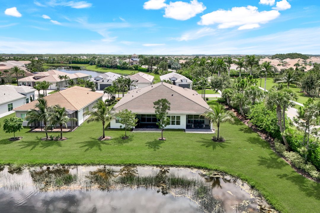 28397 Turin Ct, Bonita Springs, FL 34135