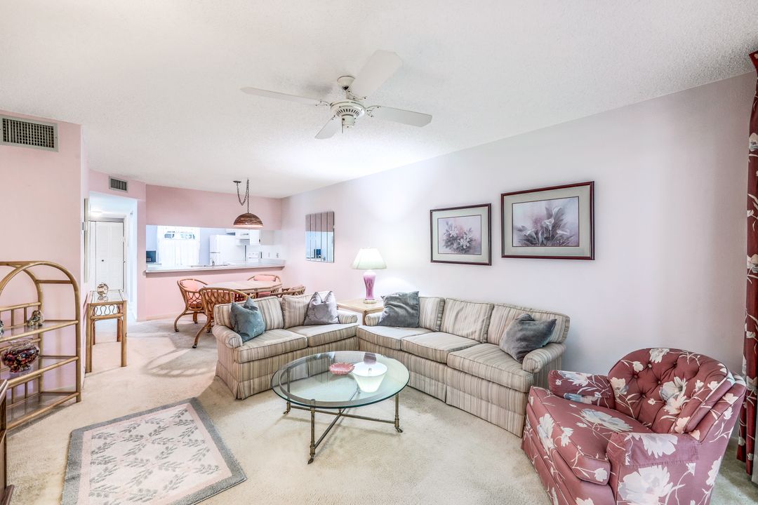 1704 Kings Lake Blvd #106, Naples, FL 34112