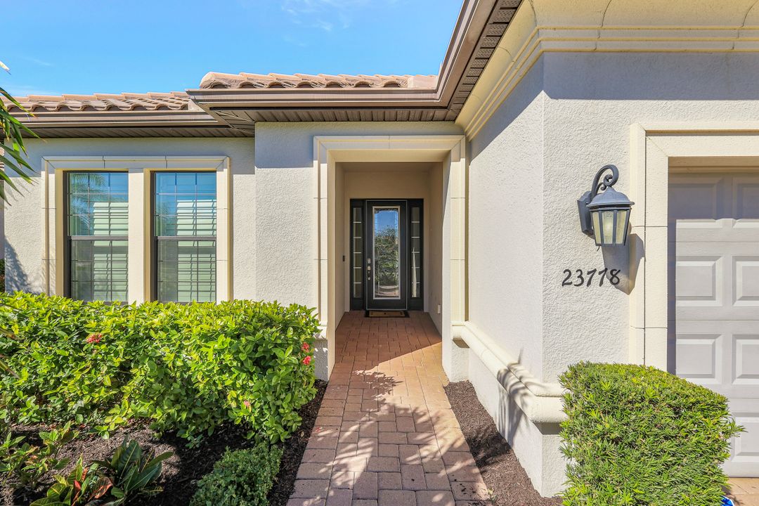 23778 Pebble Pointe Ln, Bonita Springs, FL 34135