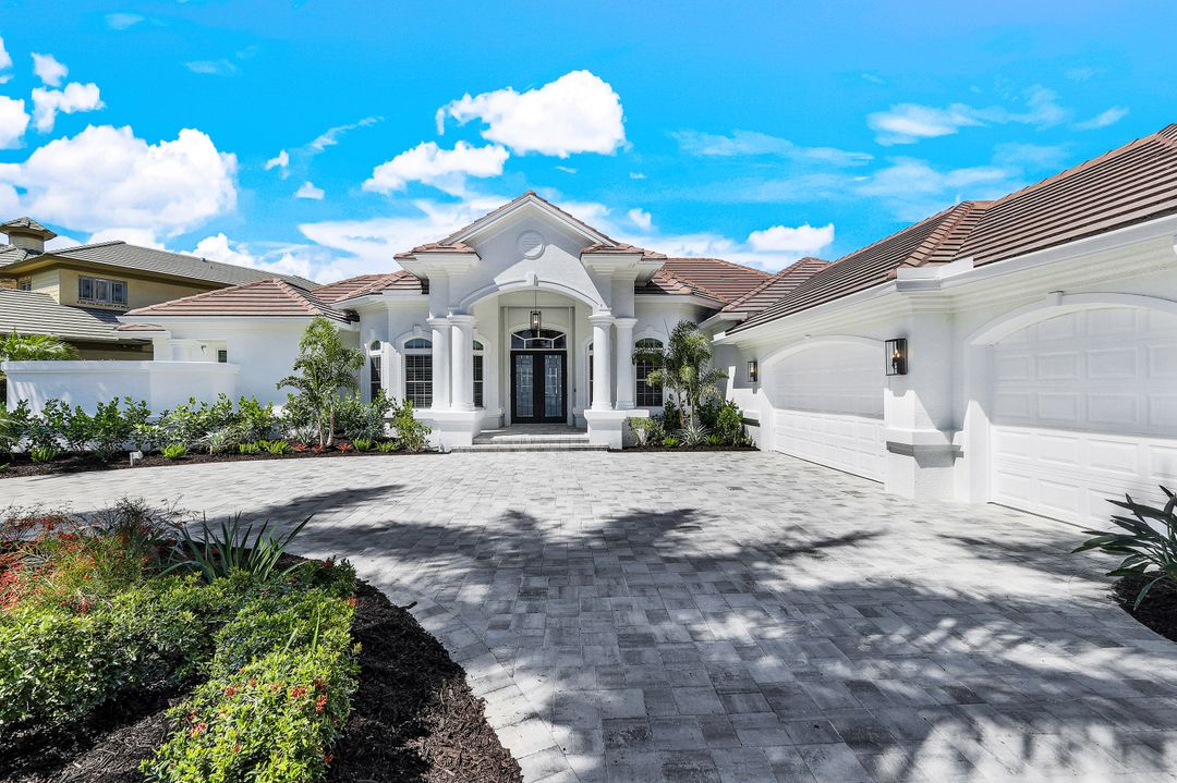 255 Bay Point, Naples, FL 34103