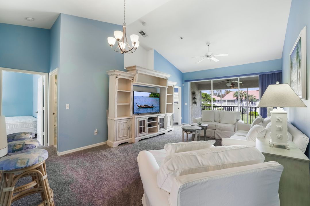 4970 Deerfield Way  #202, Naples, FL 34110