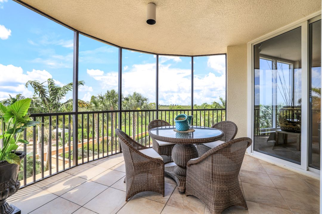 1050 Borghese Ln #206, Naples, FL 34114