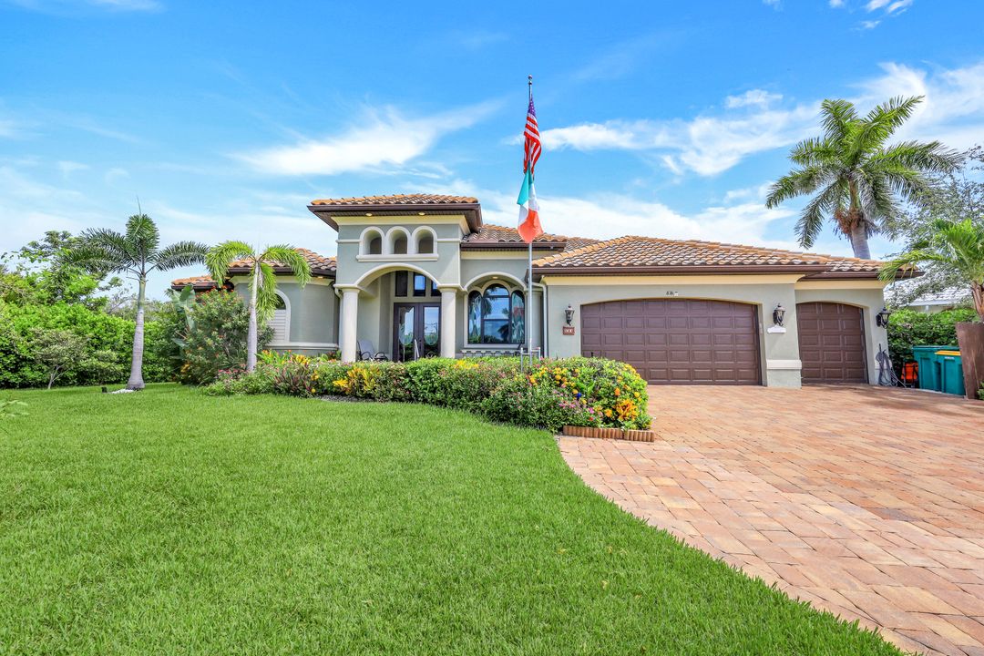 616 Somerset Ct, Marco Island, FL 34145