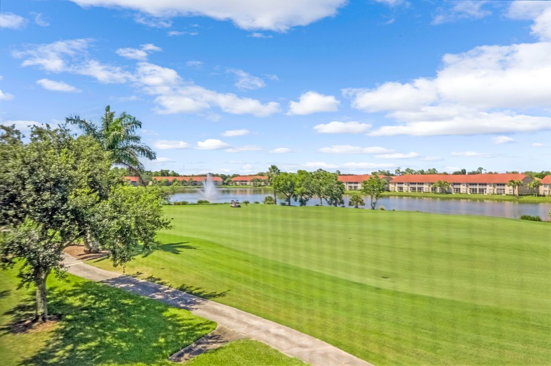 2710 Cypress Trace Cir #3036, Naples, FL 34119