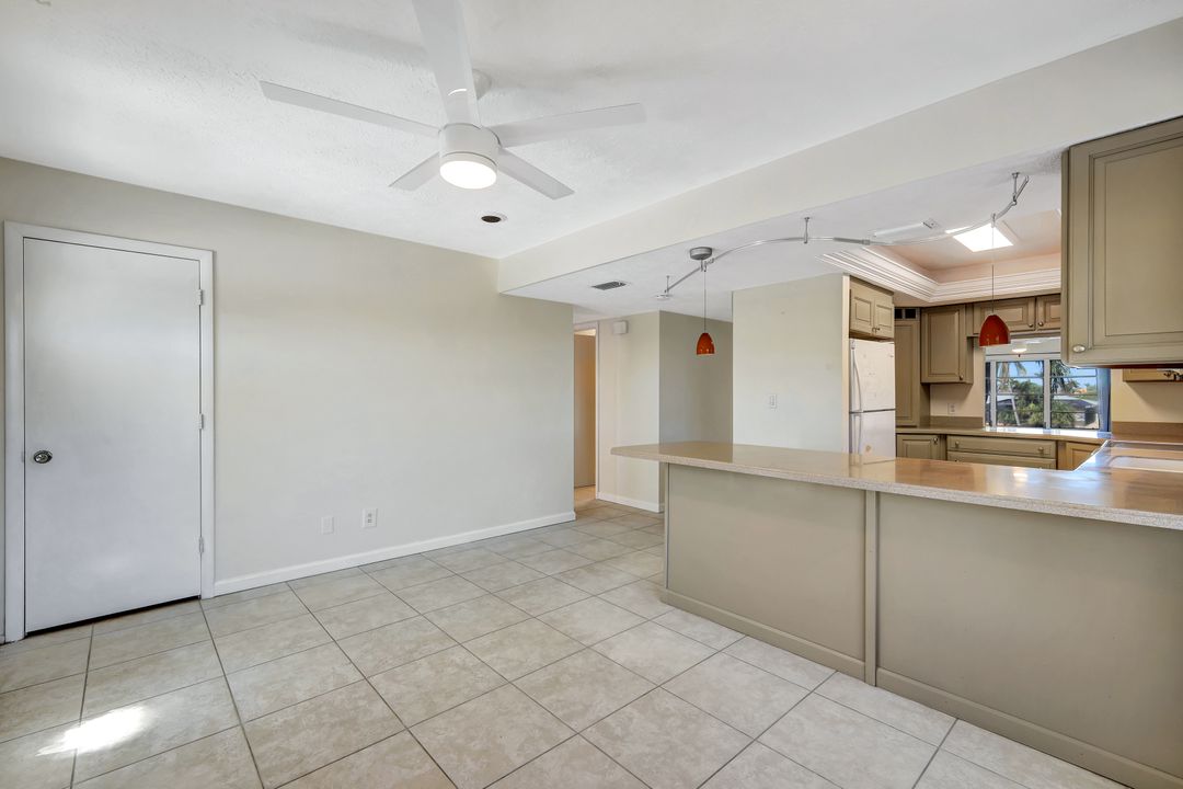 1807 SE 41st St #2i, Cape Coral, FL 33904