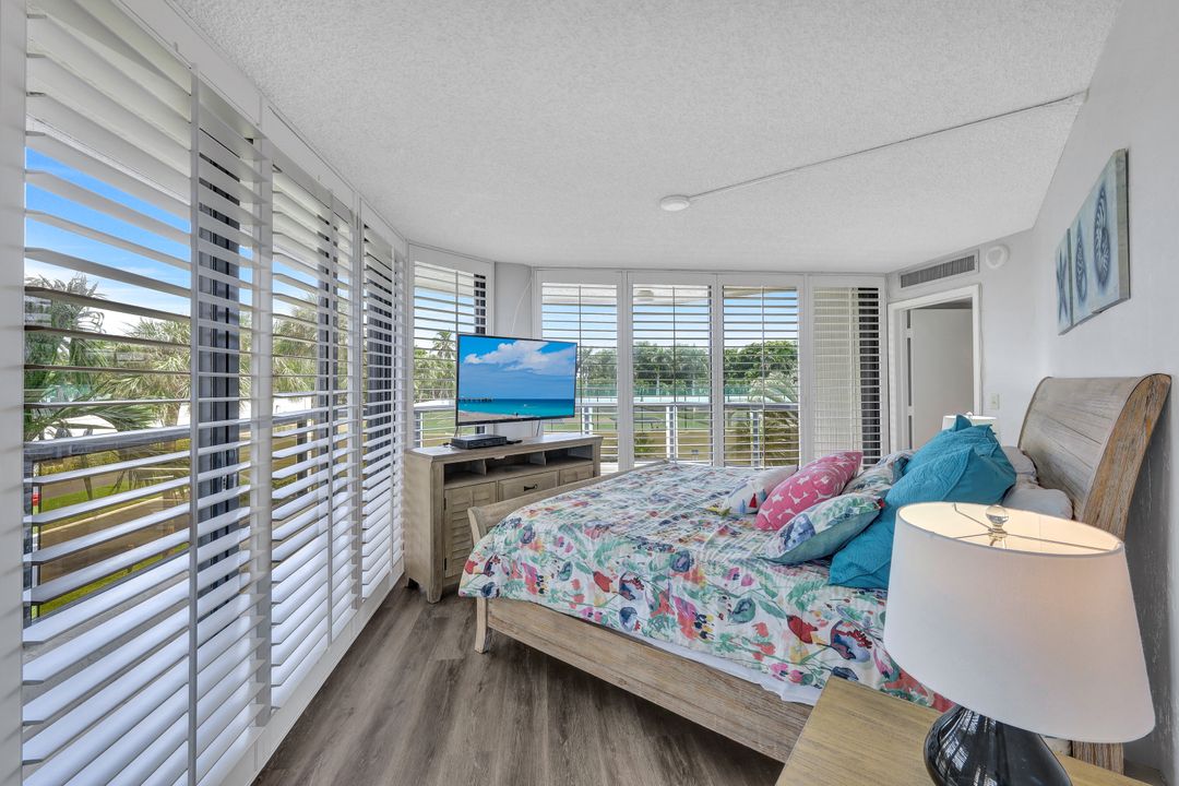 730 S Collier Blvd #106, Marco Island, FL 34145