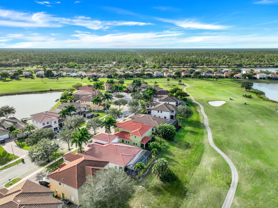 1747 Sarazen Pl, Naples, FL 34120