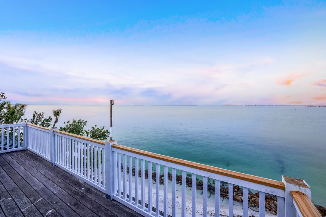 1175 Bird Ln, Sanibel, FL 33957